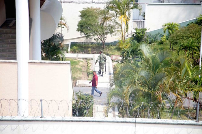 Militares tomaron hoy el control del C-4 de Chilpancingo, Guerrero. Foto: Jessica Torres, El Sur