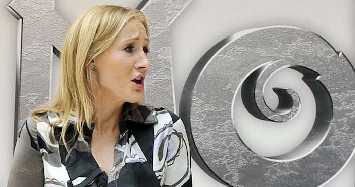 La escritora británica JK Rowling en una comparecencia ante los medios. Foto: EFE