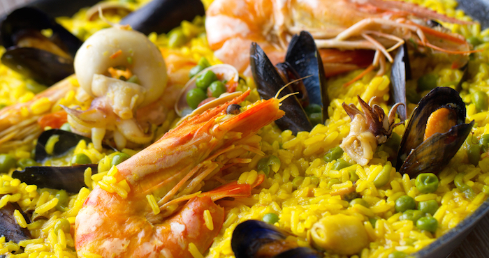 Degustaron de platos de paella y copas de sangría. Foto: archivo