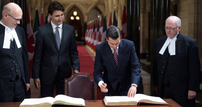 El Primer Ministro de Canadá y Peña Nieto acordaron eliminar el requisito de visados para mexicanos. Foto: Presidencia.