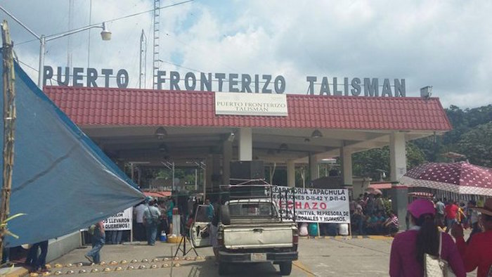 La CNTE bloquea los puentes de la frontera sur de México. Foto: @Coordinadora1DM / Archivo
