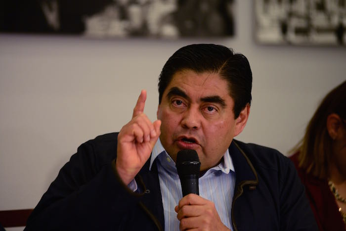 Me alegra que Miguel Barbosa no haya sido torturado. Ojalá nunca lo sea. Pero sus dichos colocan a toda las víctimas de tortura en el desamparo. Foto: Cuartoscuro