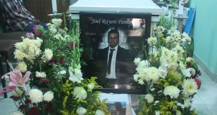 Joel Rayón fue repatriado por vía aérea, en clase su turista... sin vida. Foto: Archivo Blog Expediente.