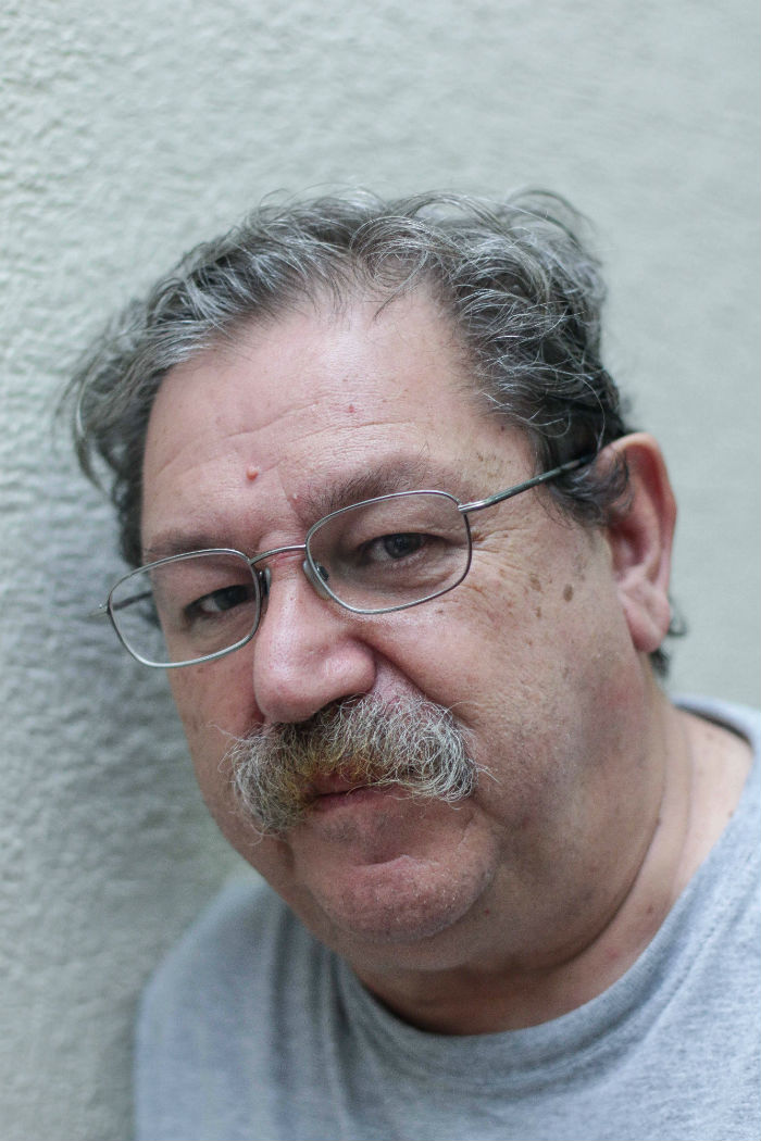 Escritor incansable, tiene 14 libros empezados. Foto: Francisco Cañedo,SInEmbargo