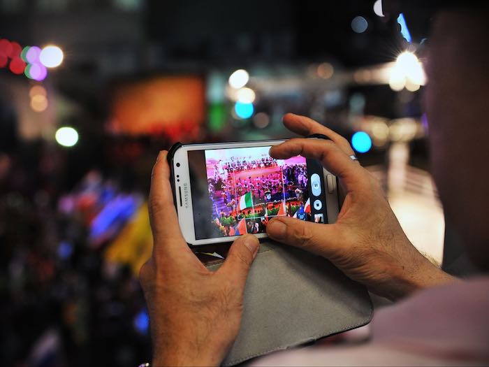 Mendelsohn vaticinó que en media década, Facebook se basaría fundamentalmente en el vídeo para móviles. Foto: Shutterstock.