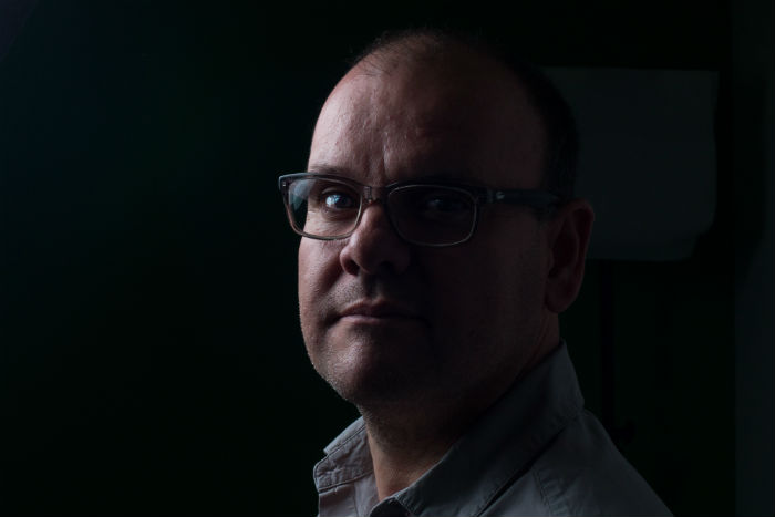 “Me ha tocado ver muñones de pinos salados que en menos de tres meses vuelven a brotar”, cuenta el también autor de la novela En los tiempos de la ocupación. Foto: Francisco Cañedo, SinEmbargo