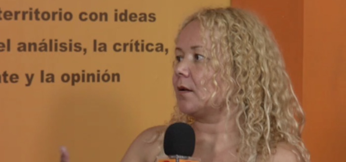 Carla Coronel, ex empleada de Banco Azteca acusada de fraude. Foto: Zona Franca.