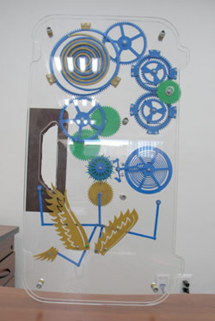 El Zopilote: A motion-energy harvesting system, es un dispositivo microelectromecánico capaz de colectar y almacenar energía mecánica proveniente de movimientos oscilatorios en un resorte espiral. Foto: Conacyt