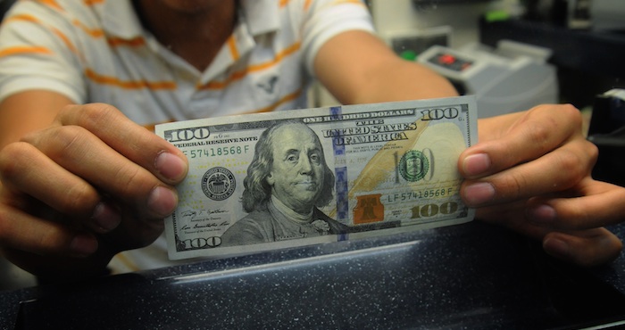 El dólar subió hasta 18.96 pesos. Foto: Cuartoscuro.