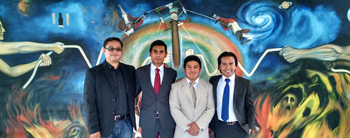 Los creadores de la app con sus asesores. Foto: Conacyt