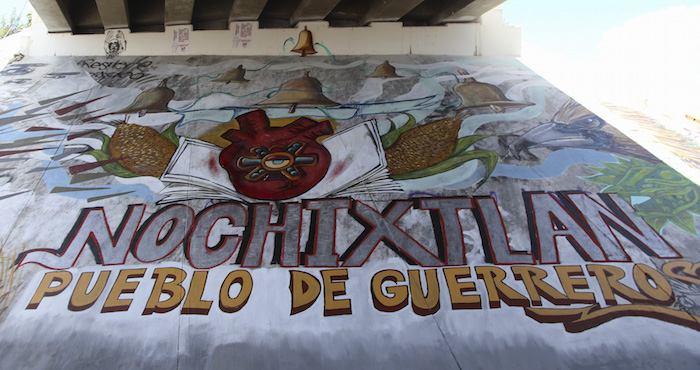 NOCHIXTLÁN, OAXACA, 28JUNIO2016.- Integrantes de la Coordinadora Nacional de Trabajadores de la Educación (CNTE) marcharon de Telixclahuacan rumbo a Nochixtlán, para pedir justicia por los asesinados del enfrentamiento que se suscitó hace unos días en este poblado. A su paso los profesores retuvieron varios camiones de una cadena de centros comerciales. FOTO: TERCERO DÍAZ /CUARTOSCURO.COM