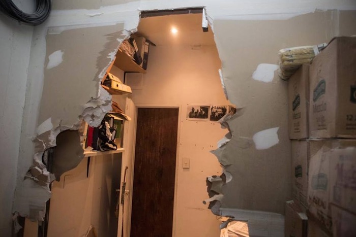 Trabajadores de El Tiempo Argentino denunciaron que un grupo de 20 personas ingresó por la fuerza a su redacción, los desalojó y comenzó a destruir muebles y herramientas de trabajo. Foto: Twitter @emergentemedio