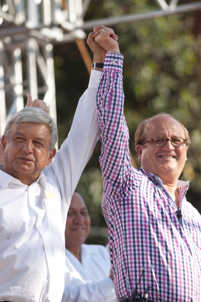 Graco Luis Ramírez Garrido Abreu llegó a la gubernatura de Morelos por la puerta grande: de la mano del entonces candidato presidencial Andrés Manuel López Obrador. Foto: Cuartoscuro