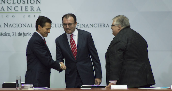 Una Política de Estado establece metas a 100 años con plazos intermedios de planeación de 50, 30 y 15 años. No tenemos algo así. Por eso el Estado mexicano va siempre a la deriva. Foto: Cuartoscuro.