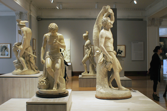La sala cuenta con más de 70 piezas en yeso, mármol, bronce, terracota, barro, piedra y madera. Foto: INBA