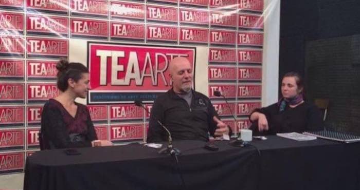 En la imagen, el cantante argentino Gustavo Cordera durante la reunión con alumnos del TEA Arte. Foto: Especial.