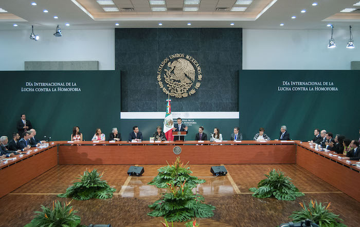 En el acto se entabló una serie de diálogos con representantes de diversas instituciones y asociaciones a favor de los derechos de las personas. Foto: Cuartoscuro