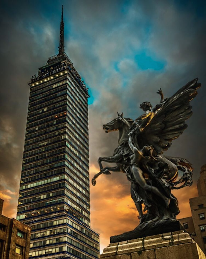 La Torre Latino, símbolo del ex DF. Foto: Pepe Soho