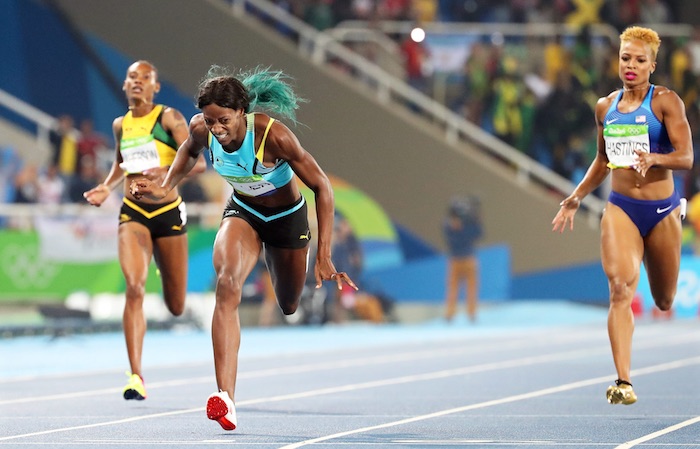 Final épico en Río; Shaunae Miller se tira por el oro
