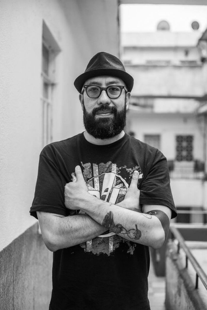 La editorial Moho, de Guillermo Fadanelli, publicará su próxima novela. Foto: Cortesía Alejandra Carbajal