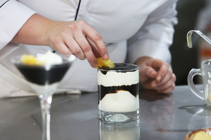 No hay que olvidarse del postre, algo ligero para contrarrestar. Foto: Cri Rodríguez