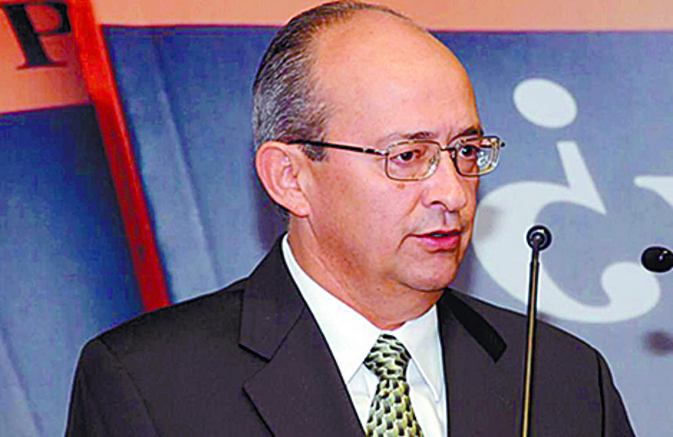 Ismael Ramos, secretario de Finanzas, deberá comparecer ante el Congreso del Estado. Foto: Vanguardia, Archivo