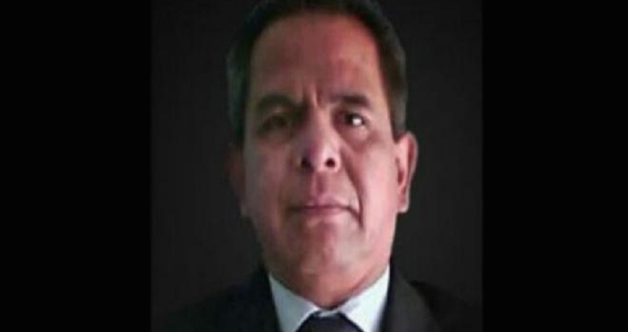 La Fiscalía General del Estado informó que ya hay orden de aprehensión en contra del director del La Voz de la Sierra y que el móvil del homicidio es "problemas personales" Foto: Periódico Central