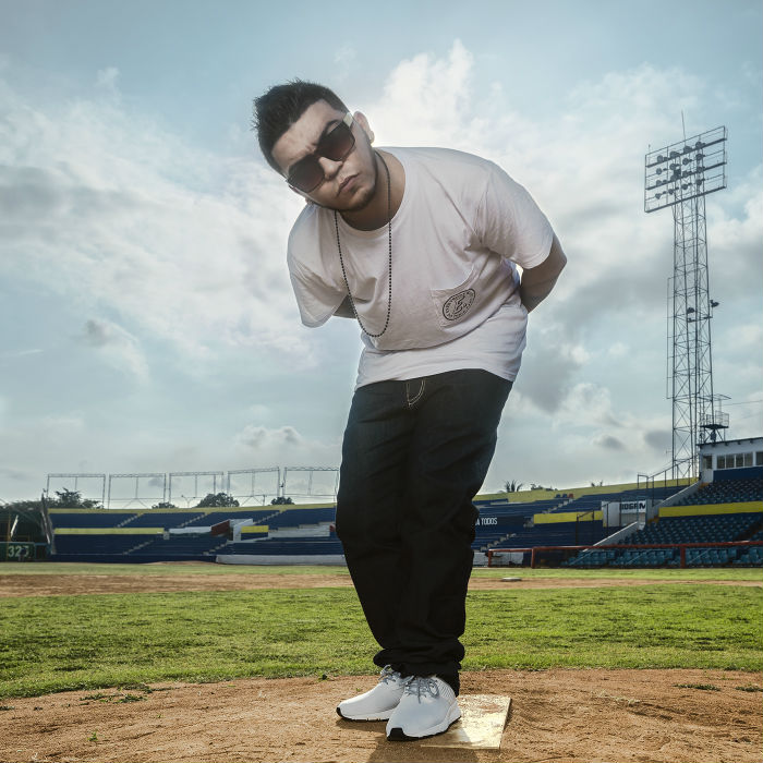 Toda la fe puesta en su rap romántico y decidor. Foto: Warner Music