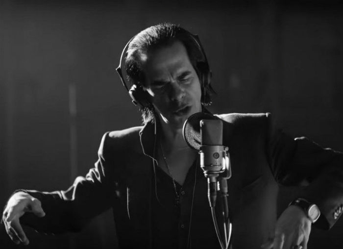 Hay que atravesar el fuego junto a su creador, como en un luto compartido que no encuentra respiro ni catarsis en todo el álbum. Foto: Facebook