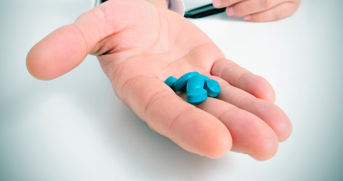 El producto fue confiscado en una fábrica clandestina. Foto: @Doctor1DOC3