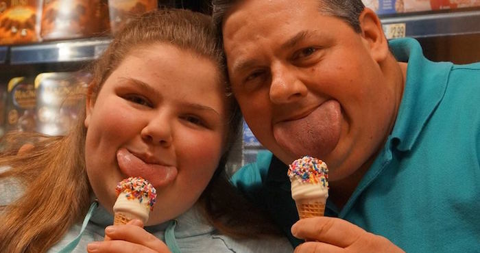 Byron Schlenker está feliz de aparecer en el Libro de Récod Guiness. Foto: Facebook Byron Schelenker