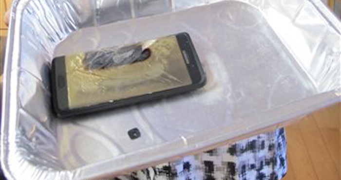 En compensación, Samsung reembolsará el precio total del dispositivo o sustituirá el teléfono por otro modelo de su catálogo abonando la diferencia en el precio, además de un vale por valor de 300 yuanes (45 dólares). AP Foto/Audrey McAvoy