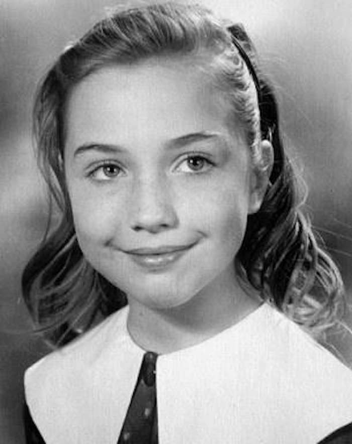 En la imagen, Hillary Clinton, hace mucho tiempo.