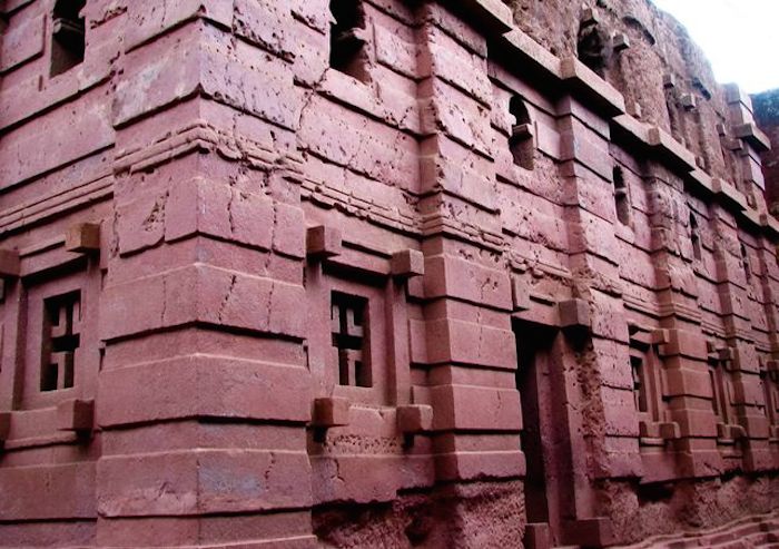 Iglesia de El Salvador de Lalibela, el mayor edificio monolítico del mundo. Foto: ViajarAhora/ElDiario.es