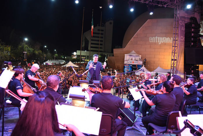 La Orquesta de Baja California, al servicio de la música popular de Celso Piña. Foto: Especial