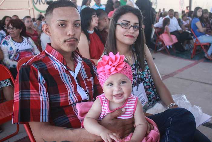 Ahora los padres podrán elegir el orden de lso apellidos de sus hijos recién nacidos. Foto: Cuartoscuro.