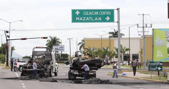 Durante cuatro décadas han desfilado siete gobernadores prometiendo la misma tontería: acabar con las drogas para pacificar Sinaloa. Ese no es el camino. Foto: Noroeste