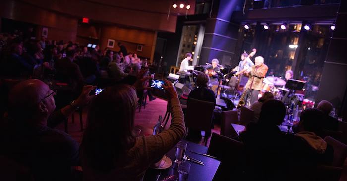 Una noche en el Dizzy's Club. Foto: Facebook (DizzysClubCocaCola)