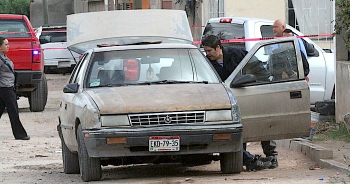 Un conductor identificado como Osvaldo fue ejecutado durante esta mañana tras una balacera al norte de la ciudad de Chihuahua. Foto: Herber Arméndariz, especial para SinEmbargo