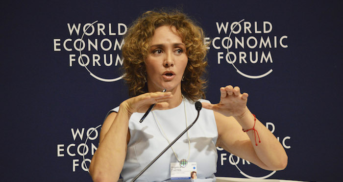 PLAYA DEL CARMEN, QUINTANA ROO, 07MAYO205.- Angelica Fuentes directora de la fundación del mismo nombre durante su participacion en el Foro Económico Mundial que se realliza en este destino turistico. FOTO: AMARANTA PRIETO/CUARTOSCURO.COM