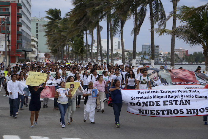 En diversas ocasiones, estudiantes y ciudadanos en general han sido a las calles de Veracruz para exigir seguridad. Foto: Cuartoscuro