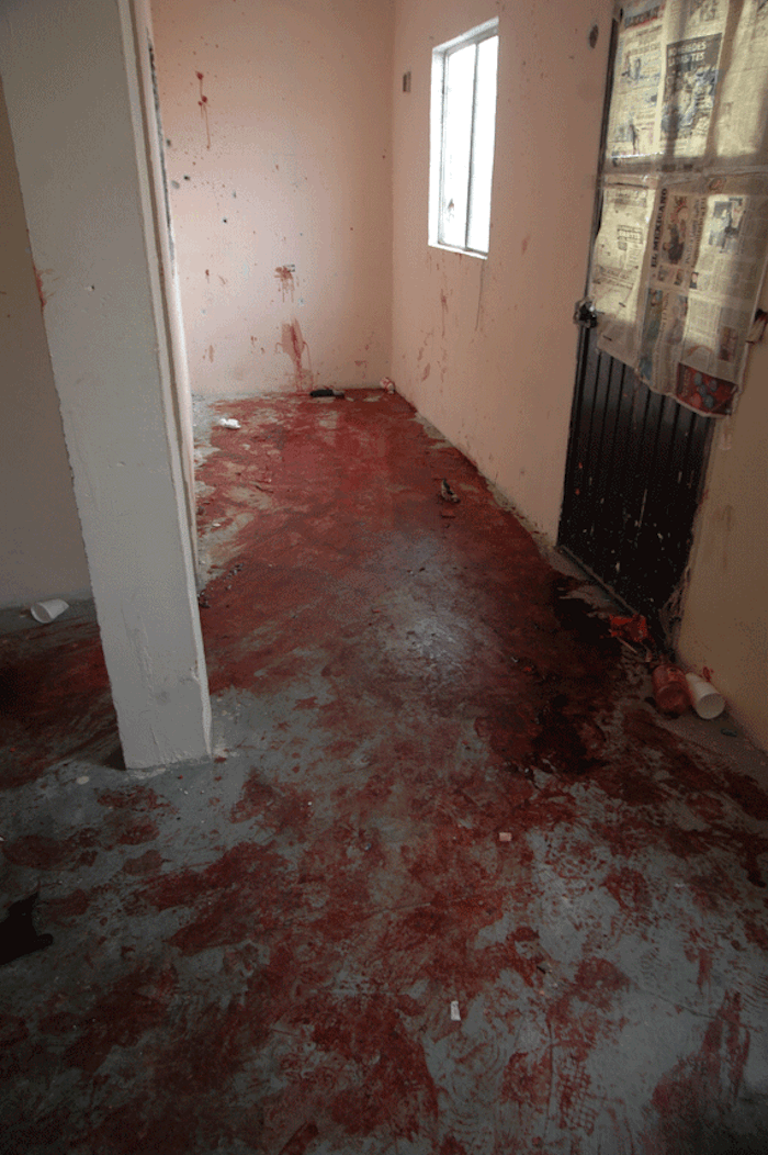 Así quedó el lugar de la masacre en Villas de Sálvarcar. Foto: Cuartoscuro