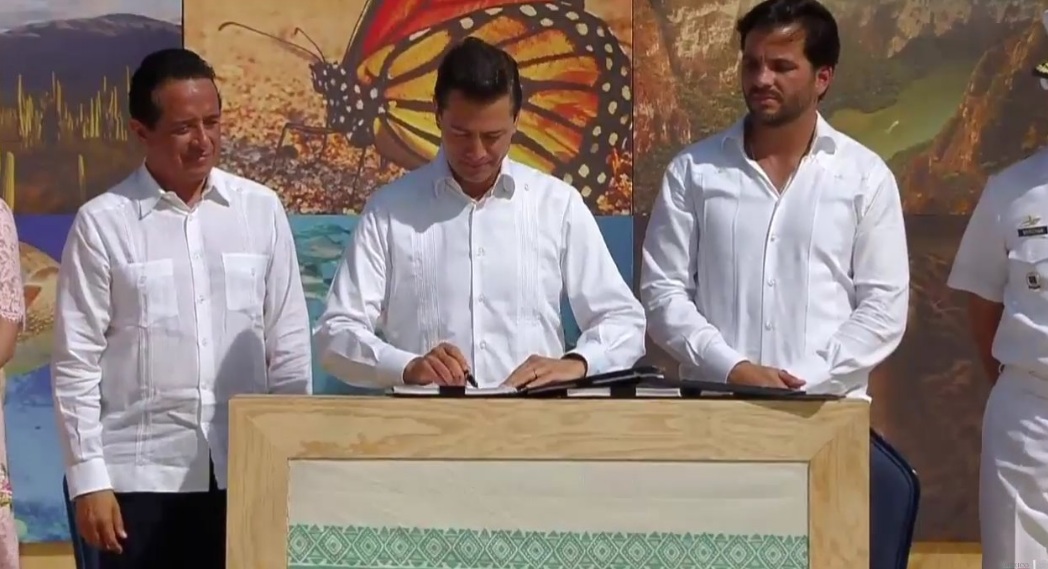 El Presidente, Enrique Peña Nieto encabezó la presentación de los decretos de Reserva de la Biosfera Caribe Mexicano. foto: Presidencia de la República