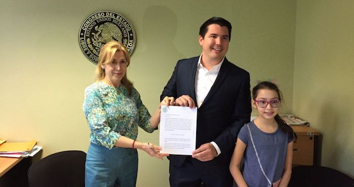 El diputado del PRI Andrés Amílcar Félix Zavala defendió tener a su prima en la nómina del Congreso del Estado. Foto: Noroeste