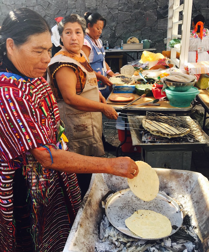 Las tlayudas y memelas oaxaqueñas. Foto: Daniela Medina, SinEmbargo