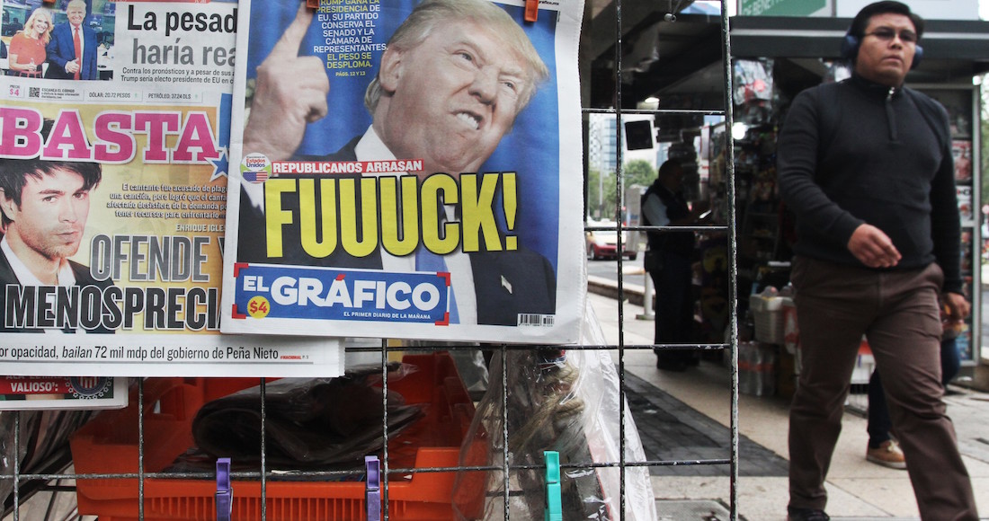 El verdadero valor de los medios de comunicación en una sociedad democrática moderna debe ser contribuir para que las personas opinen y actúen como ciudadanos exigentes con sus gobernantes. Los medios claudican cuando abandonan esta tarea. Foto: Cuartoscuro