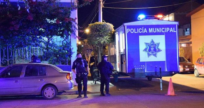 Los seis hombres usaban el logotivo del municipio para robar. Foto: Zona Frnaca Archivo