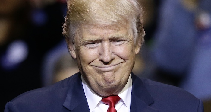 Ayer, el Presidente electo de Estados Unidos canceló el pedido que hizo a la empresa. Foto: AP.