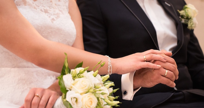 David Penner, dueño del anillo, opina que ocurrió un milagro. Foto: Especial