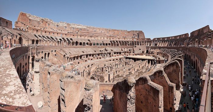 El imponente Coliseo. Foto: Paolo Costa Baldi. Licencia: GFDL/CC-BY-SA 3.0